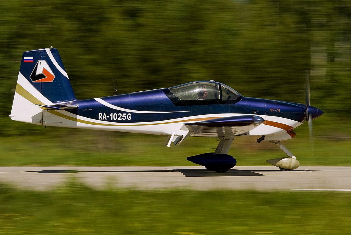 Landing RV-7A RA-1025G (5835050776)